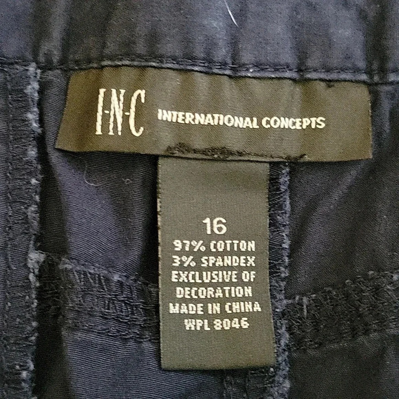 INC Intetnational Concepts Shorts - Picture 5 of 5